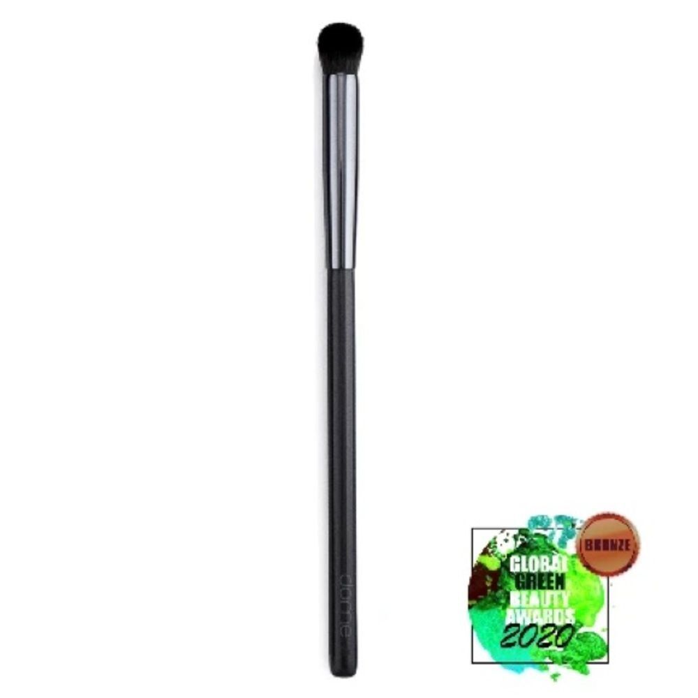 NWT Dome Beauty Charcoal Infused Eyeshadow Brush